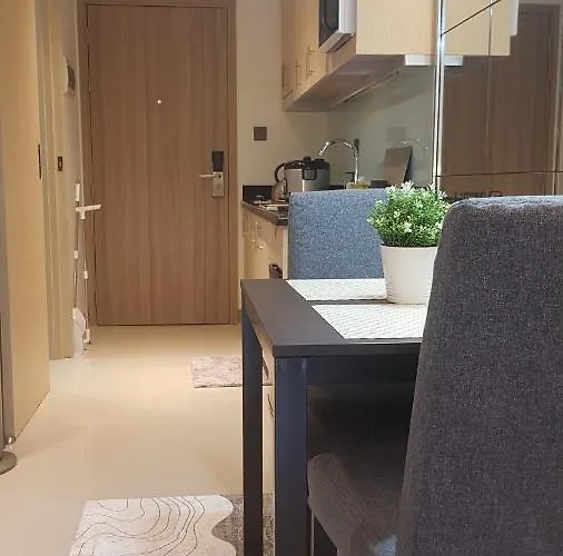 アパートホテル Better At Shore 2 Residences Tower 3 At Mall Of Complex マニラ市